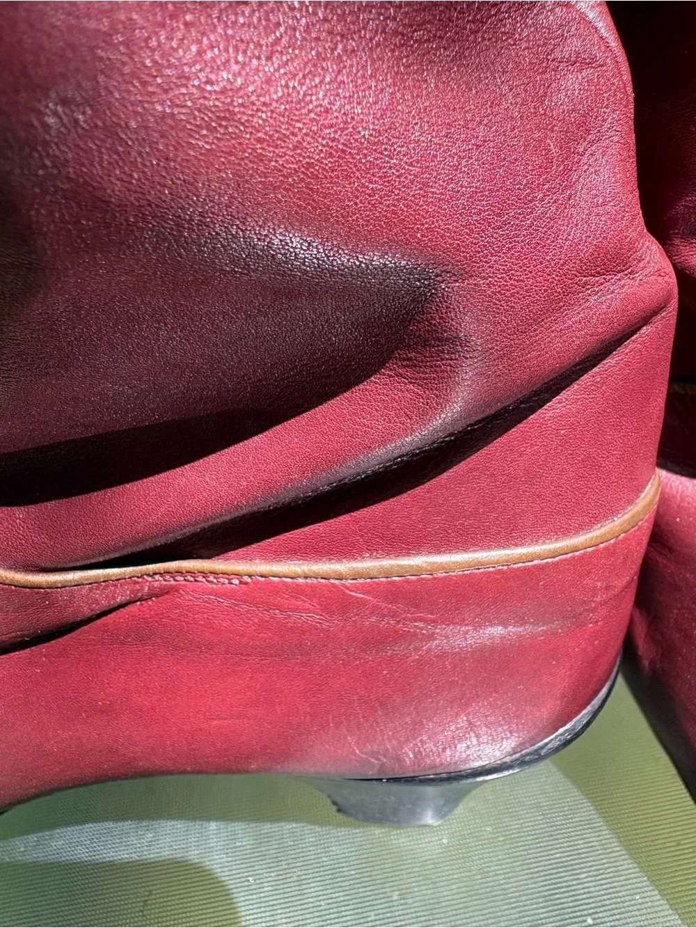 Vintage Italian Burgundy/Gold Trim Leather Slouch EU Size 38 Mid-calf Heels - Picture 4 of 9